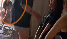 女人逼逼视频,情感宣泄还是隐私泄露？